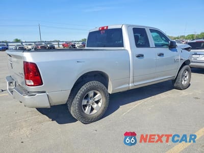 Trzecie zdjęcie samochodu z tyłu: 2016 RAM 1500 ST VIN:1C6RR7FT4GS388010 - miniatura
