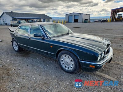 Czwarte zdjęcie samochodu z boku: 1996 JAGUAR XJ6 VIN:SAJHX1749TC770327 - miniatura