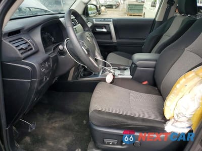 Zdjęcie 7 z 13 samochodu: 2023 TOYOTA 4RUNNER SR5 VIN:JTEMU5JR7P6100700 - miniatura