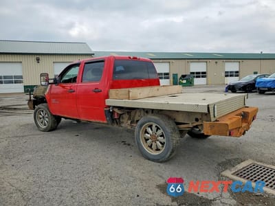 Drugie zdjęcie samochodu z przodu: 2010 GMC SIERRA K2500 SLE VIN:1GT4K0B68AF132743 - miniatura