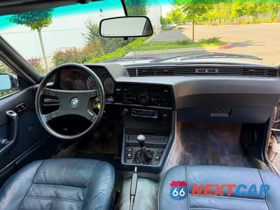 Zdjęcie 9 z 11 samochodu: 1982 BMW 633 CSI VIN:WBAEB3606C7505218 - miniatura