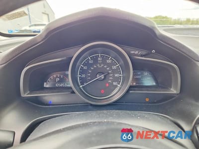 Zdjęcie 9 z 12 samochodu: 2018 MAZDA 3 TOURING VIN:3MZBN1V38JM203250 - miniatura