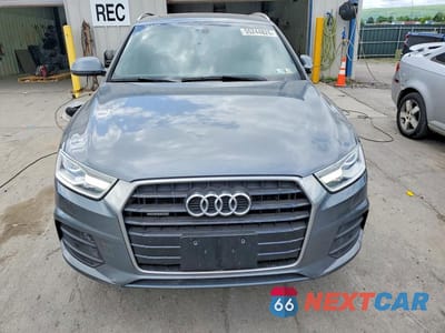 Piąte zdjęcie samochodu w środku: 2017 AUDI Q3 PREMIUM PLUS VIN:WA1JCCFS5HR004200 - miniatura
