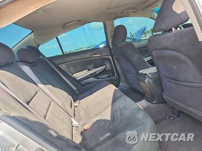 Zdjęcie 10 z 12 samochodu: 2008 HONDA ACCORD EX VIN:JHMCP26788C000751 - miniatura