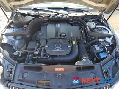 Zdjęcie 11 z 12 samochodu: 2014 MERCEDES-BENZ C 250 VIN:WDDGF4HB7ER305899 - miniatura