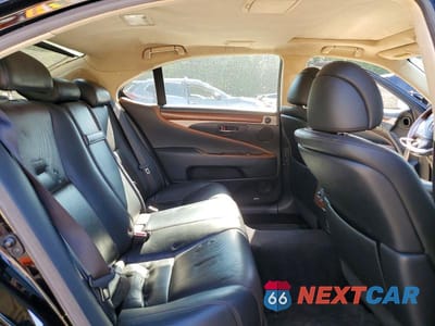 Zdjęcie 10 z 12 samochodu: 2015 LEXUS LS 460L VIN:JTHGL5EF0F5055767 - miniatura