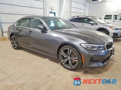 Czwarte zdjęcie samochodu z boku: 2020 BMW 330XI VIN:3MW5R7J07L8B45322 - miniatura