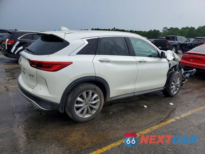 Trzecie zdjęcie samochodu z tyłu: 2021 INFINITI QX50 LUXE VIN:3PCAJ5BA8MF122388 - miniatura