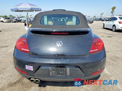 Zdjęcie 6 z 12 samochodu: 2013 VOLKSWAGEN BEETLE VIN:3VW5P7AT8DM804906 - miniatura