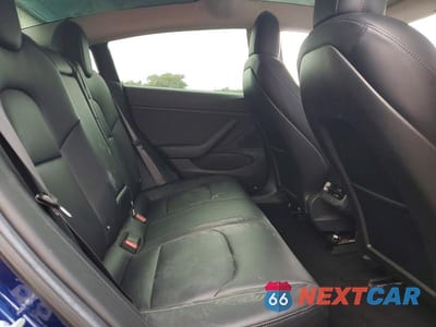 Zdjęcie 10 z 12 samochodu: 2018 TESLA MODEL 3 VIN:5YJ3E1EA0JF005580 - miniatura