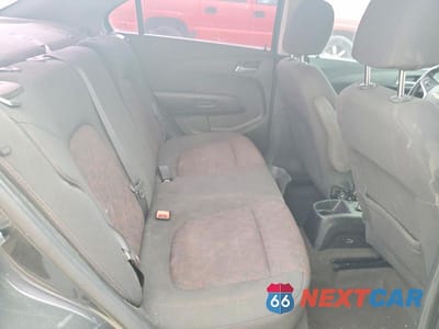 Zdjęcie 10 z 13 samochodu: 2017 CHEVROLET SONIC LT VIN:1G1JD5SH7H4104829 - miniatura