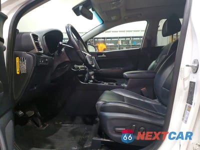 Zdjęcie 7 z 13 samochodu: 2017 KIA SPORTAGE EX VIN:KNDPNCAC1H7154097 - miniatura