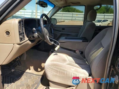 Zdjęcie 7 z 12 samochodu: 2005 CHEVROLET SILVERADO K1500 VIN:2GCEK13T251274887 - miniatura