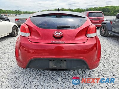 Zdjęcie 6 z 12 samochodu: 2016 HYUNDAI VELOSTER BASE VIN:KMHTC6AD9GU283134 - miniatura