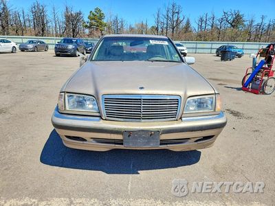Piąte zdjęcie samochodu w środku: 2002 MERZ C-CLASS VIN:WDBHA29G4YA806245 - miniatura