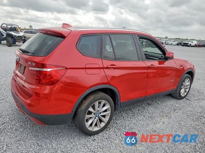 Trzecie zdjęcie samochodu z tyłu: 2017 BMW X3 SDRIVE28I VIN:5UXWZ7C30H0V93822 - miniatura
