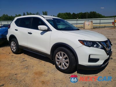 Czwarte zdjęcie samochodu z boku: 2020 NISSAN ROGUE S VIN:5N1AT2MV8LC811315 - miniatura