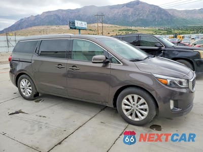 Czwarte zdjęcie samochodu z boku: 2016 KIA SEDONA EX VIN:KNDMC5C14G6168449 - miniatura