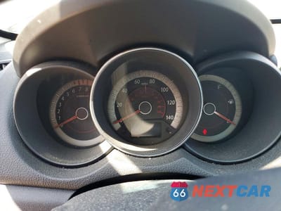 Zdjęcie 9 z 12 samochodu: 2013 KIA FORTE EX VIN:KNAFU4A2XD5721969 - miniatura