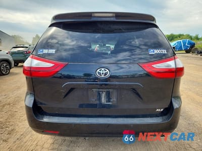 Zdjęcie 6 z 13 samochodu: 2017 TOYOTA SIENNA XLE PREMIUM 8-PASSENGER VIN:5TDYZ3DC2HS866676 - miniatura