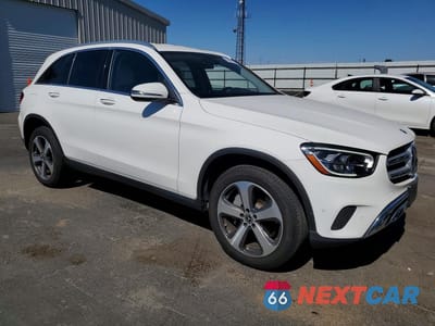 Czwarte zdjęcie samochodu z boku: 2021 MERCEDES-BENZ GLC 300 VIN:W1N0G8DB1MF937134 - miniatura