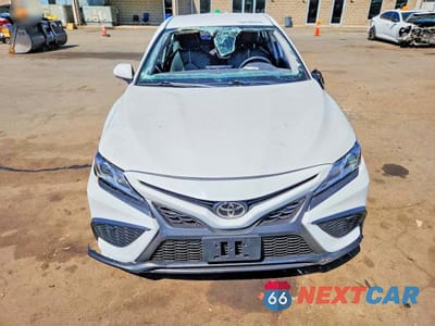 Piąte zdjęcie samochodu w środku: 2023 TOYOTA CAMRY SE VIN:4T1G11BKXPU089798 - miniatura