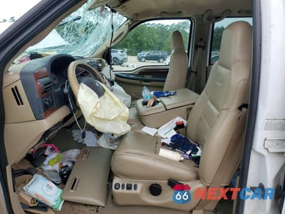 Zdjęcie 7 z 12 samochodu: 2007 FORD F350 SUPER DUTY VIN:1FTWW33P67EB10387 - miniatura