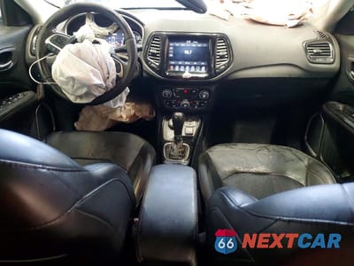 Zdjęcie 8 z 13 samochodu: 2020 JEEP COMPASS LIMITED VIN:3C4NJDCB0LT111713 - miniatura