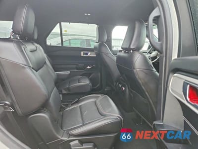 Zdjęcie 10 z 12 samochodu: 2022 FORD EXPLORER ST VIN:1FM5K8GC2NGA68373 - miniatura