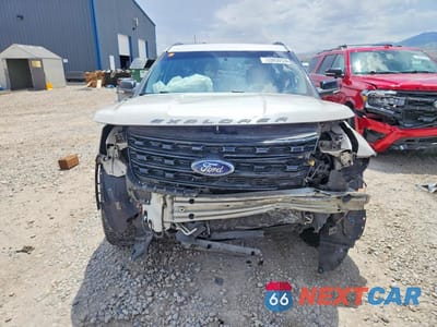 Piąte zdjęcie samochodu w środku: 2016 FORD EXPLORER SPORT VIN:1FM5K8GT9GGC58898 - miniatura