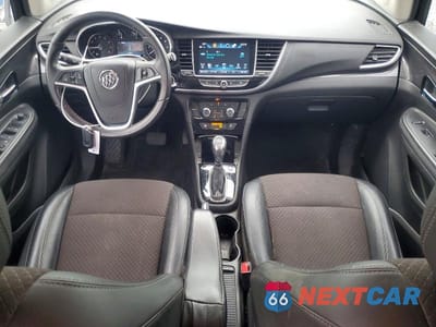 Zdjęcie 8 z 13 samochodu: 2020 BUICK ENCORE PREFERRED VIN:KL4CJASB8LB000555 - miniatura
