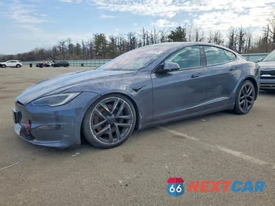 2023 TESLA MODEL S 5YJSA1E53PF518342 - główne zdjęcie licytacji z USA - miniatura
