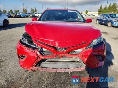 Piąte zdjęcie samochodu w środku: 2019 TOYOTA CAMRY SE VIN:4T1B11HK8KU249574 - miniatura