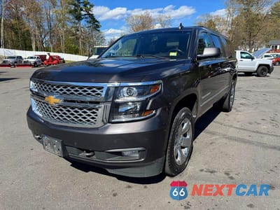 2017 CHEVROLET SUBURBAN K1500 LT 1GNSKHKC7HR354038 - główne zdjęcie licytacji z USA - miniatura