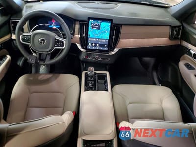 Zdjęcie 8 z 14 samochodu: 2026 VOLVO XC90 PLUS VIN:YV4062PE2T1522152 - miniatura