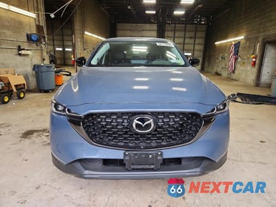 Piąte zdjęcie samochodu w środku: 2025 MAZDA CX-5 PREFERRED VIN:JM3KFBCMXS0657092 - miniatura