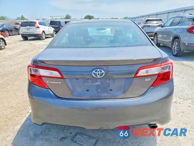 Zdjęcie 6 z 12 samochodu: 2014 TOYOTA CAMRY SE VIN:4T1BF1FK0EU814800 - miniatura