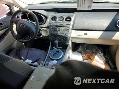 Zdjęcie 8 z 13 samochodu: 2010 MAZDA CX-7 VIN:JM3ER2WM2A0304134 - miniatura