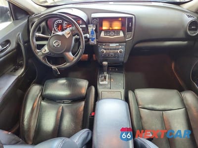 Zdjęcie 8 z 12 samochodu: 2013 NISSAN MAXIMA 3.5 S VIN:1N4AA5AP4DC846023 - miniatura