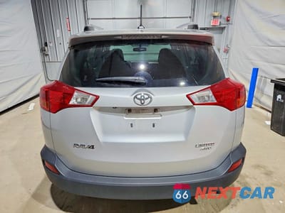 Zdjęcie 6 z 13 samochodu: 2015 TOYOTA RAV4 LIMITED VIN:JTMDFREV3FD164272 - miniatura