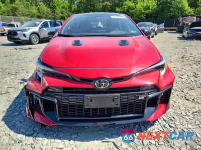 Piąte zdjęcie samochodu w środku: 2025 TOYOTA GR COROLLA PREMIUM PLUS VIN:JTNABAAE9SA021274 - miniatura