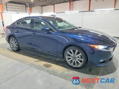 Czwarte zdjęcie samochodu z boku: 2025 MAZDA 3 GT VIN:JM1BPADM4S1787281 - miniatura