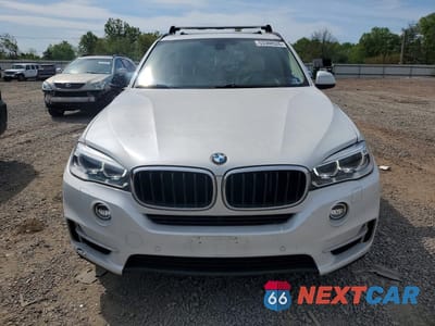 Piąte zdjęcie samochodu w środku: 2016 BMW X5 XDRIVE35I VIN:5UXKR0C55G0P27911 - miniatura