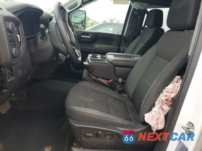 Zdjęcie 7 z 12 samochodu: 2025 CHEVROLET SILVERADO K2500 CUSTOM VIN:2GC4KMEY3S1155473 - miniatura
