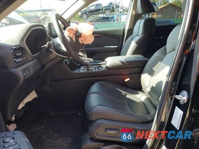 Zdjęcie 7 z 12 samochodu: 2025 HONDA PILOT EXL VIN:5FNYG1H4XSB104009 - miniatura