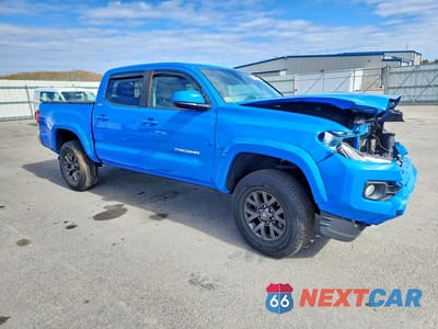 Czwarte zdjęcie samochodu z boku: 2020 TOYOTA TACOMA SR5 V6 VIN:3TMCZ5AN5LM306414 - miniatura