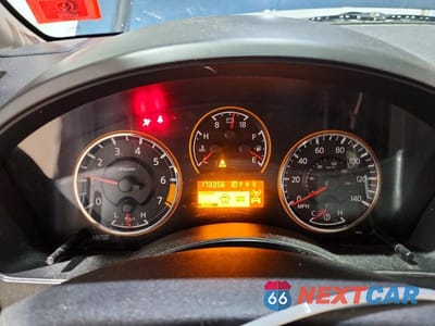 Zdjęcie 9 z 13 samochodu: 2015 NISSAN TITAN SL VIN:1N6AA0EC7FN501853 - miniatura