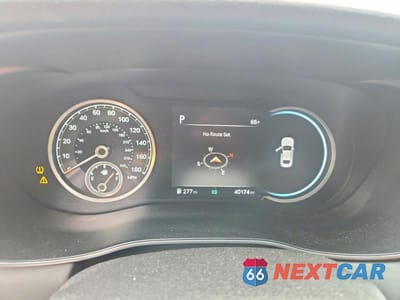 Zdjęcie 9 z 13 samochodu: 2022 GENESIS G70 2.0T VIN:KMTG34TA0NU092293 - miniatura