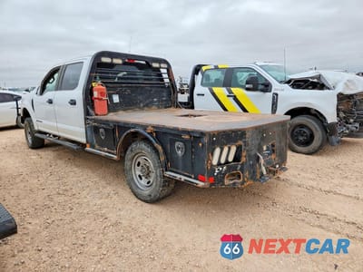 Drugie zdjęcie samochodu z przodu: 2017 FORD F250 SUPER DUTY VIN:1FT7W2BT9HEE85687 - miniatura