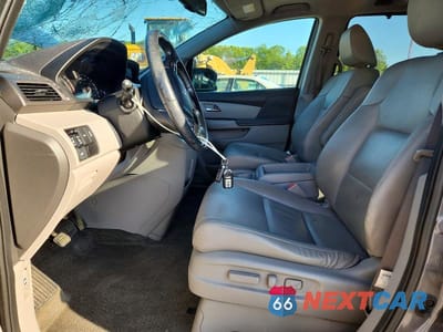 Zdjęcie 7 z 13 samochodu: 2016 HONDA ODYSSEY EXL VIN:5FNRL5H66GB063930 - miniatura